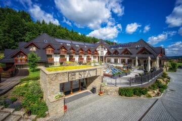 Фотографии Апарт-отели Hotel & SPA Czarny Groń г. Жики (Польша) №1 Фото Апарт-отели Hotel & SPA Czarny Groń г. Жики 1